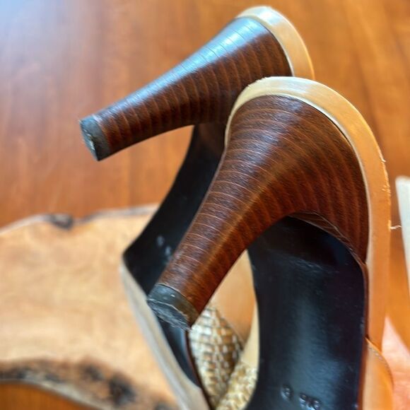 Women's COLE HAAN City Tan Woven Slip On - 8.5 - Picture 3 of 6